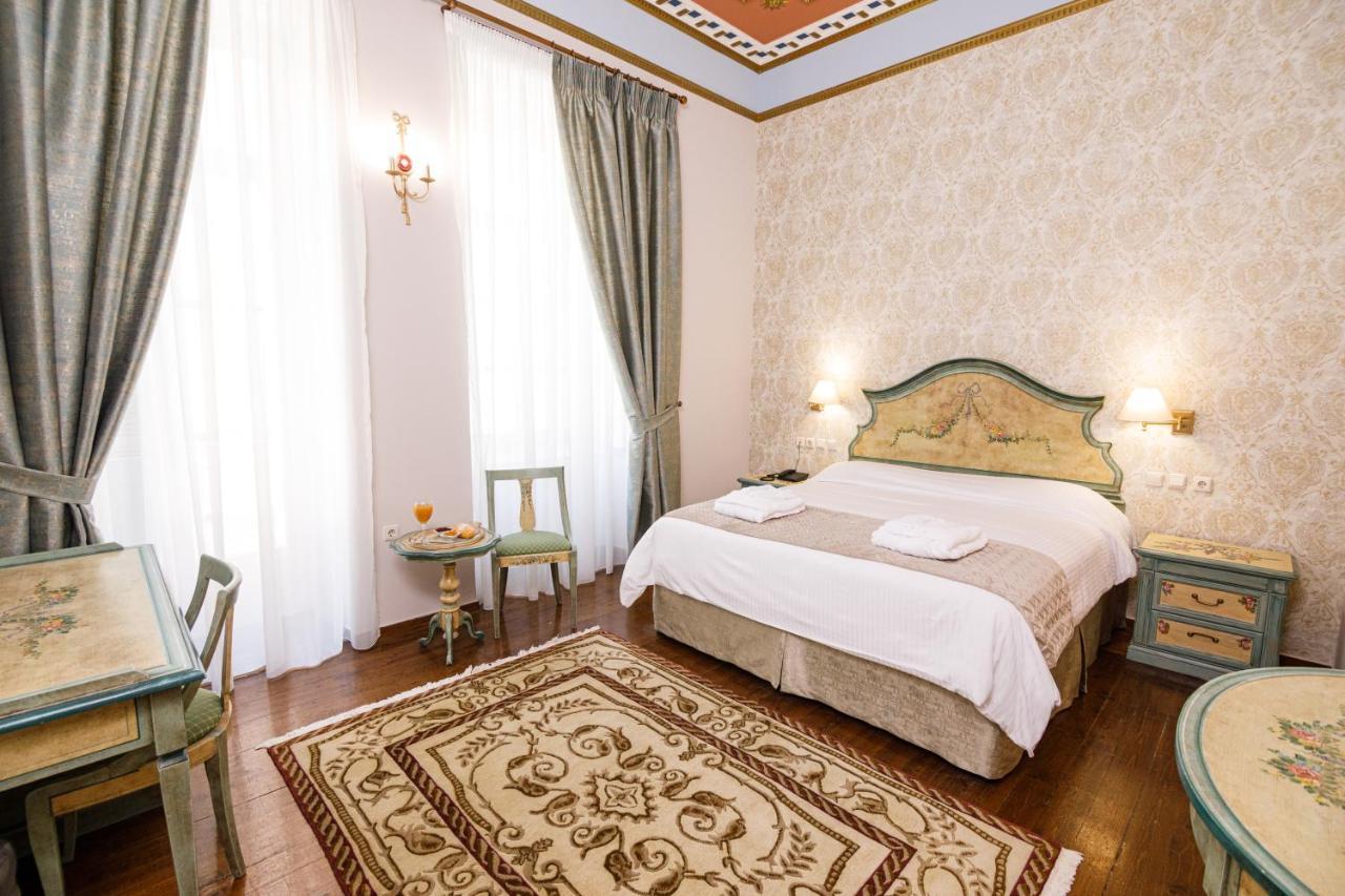 Palaiologos Luxury City Hotel Patras Exterior photo